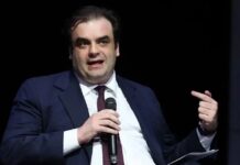 Eurogroup: Στις Βρυξέλλες ο Πιερρακάκης για την κρίσιμη συνεδρίαση – Στην ατζέντα οι τιμές στην ενέργεια