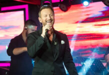 Κώστας Καραφώτης: Γιατί δεν δηλώνει (ακόμα) χαζομπαμπάς και τι είπε για το όνομα της κόρης του;