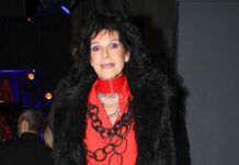 Σοφία Βόσσου: Η επική της αντίδραση όταν ρωτήθηκε αν θα παντρέψει τον Ανδρέα Μικρούτσικο