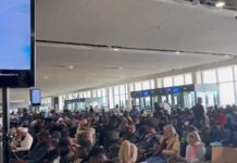 «Θέλω να επιστρέψω στην πατρίδα» – Αγωνία για τους εγκλωβισμένους Έλληνες στη Μέση Ανατολή