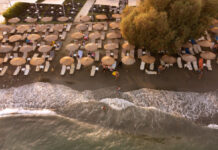 ΠΟΕΣΕ: Παράταση ζητούν οι επαγγελματίες εστίασης για τις αιτήσεις χρήσης αιγιαλού