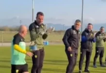 Παναιτωλικός: Η έκπληξη στην προπόνηση για τα γενέθλια του Αναστασίου