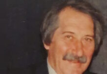 Πέθανε ο δημοσιογράφος Αντώνης Κούρτης – Ήταν κυβερνητικός εκπρόσωπος στην κυβέρνηση του Ανδρέα Παπανδρέου