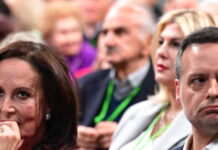 Συνέδριο ΠΑΣΟΚ: Το «καρφί» Ανδρουλάκη στον Δούκα για την υποψηφιότητα Διαμαντοπούλου στον Νότιο Τομέα