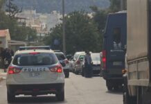 Νέα Μάκρη: Στα δικαστήρια της Ευελπίδων οι 3 Τούρκοι που συνελήφθησαν για τους πυροβολισμούς