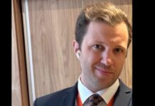 Βουλιαγμένη: «Ο μικρός μας ο πιλότος και δύτης χάθηκε» τα σπαρακτικά λόγια της μητέρας του 34χρονου