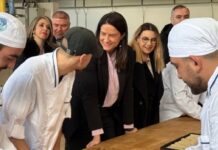 Περιφέρεια Ανατολικής Μακεδονίας – Θράκης: Δύο νέα προγράμματα ενίσχυσης της απασχόλησης – Τι είπε η Κεραμέως