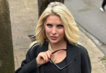 Και όμως, η ίδια η Ελένη Μενεγάκη ρωτήθηκε αν επιστρέφει στην τηλεόραση και η απάντησή της ήταν επική