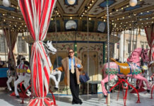 Νατάσα Μποφίλιου: Βολτάροντας με ανδρόγυνο style στην Μπολόνια