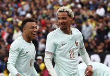 Βραζιλία – Γαλλία 1-2: Οι τρικολόρ των 10 παικτών νίκησαν με Εμπαπέ και Εκιτικέ