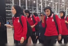 Η κινηματογραφική «απόδραση» 5 γυναικών της εθνικής ποδοσφαίρου του Ιράν – Επιστρέφουν στη χώρα οι υπόλοιπες