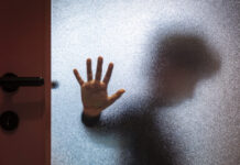 Χολαργός: 14χρονος έδωσε 10.000 ευρώ σε συμμορία ανηλίκων για να τον αφήσουν ήσυχο