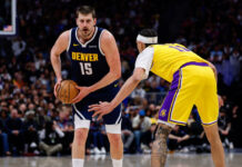 Αποτελέσματα NBA: Ο «τριπλός» Γιόκιτς νίκησε τον Ντόντσιτς, επίδειξη δύναμης του Γουενμπανιάμα επί των Πίστονς