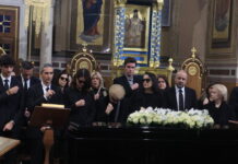 Η Μαρινέλλα στην αιωνιότητα: Ο σπαρακτικός αποχαιρετισμός και το χειροκρότημα της Ελλάδας στη φωνή που πέταξε πάνω από το Ηρώδειο