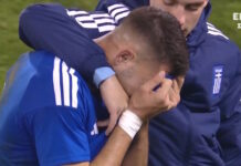 Το κλάμα του Καλογερόπουλου μετά την ήττα της Εθνικής Ελπίδων από τη Γερμανία μέσα στη Λεωφόρο