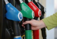 Καμπανάκι για τα καύσιμα – Ανησυχία όχι μόνο για τις τιμές, αλλά και την επάρκεια εάν συνεχιστεί ο πόλεμος