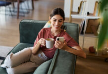 Προσοχή: Η πολύτιμη δεξιότητα που μας κλέβουν οι οθόνες