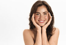 Αυτή είναι η απροσδόκητη απόχρωση ρουζ που αξίζει να δοκιμάσετε αυτήν την άνοιξη