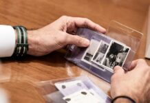 Μητσοτάκης για τις φωτογραφίες των 200 της Καισαριανής: «Αποτυπώνουν το μεγαλείο των αγώνων μας απέναντι στον φασισμό»