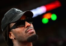 Ο Ματίας Λεσόρ με φούτερ της Θύρας 13 στο ΣΕΦ: Μακάρι να μπορούσα να παίξω, αλλά δεν είμαι στο 100%