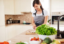 Μαγειρική: Πώς η κουζίνα μετατρέπεται σε χώρο ευεξίας