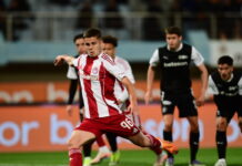 ΟΦΗ – Ολυμπιακός: Ο Ταρέμι άφησε το πέναλτι στον Μουζακίτη για το πρώτο γκολ του στη σεζόν