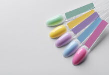 4+1 φανταστικά nail colors για την άνοιξη που αξίζει να υιοθετήσετε