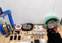 «Ξεδοντιάστηκε» συμμορία που διακινούσε ναρκωτικά στην Αττική, 3 συλλήψεις