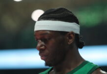 Ο Κέντρικ Ναν ταξίδεψε στις ΗΠΑ για την κηδεία της γιαγιάς του