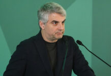 Το ΠΑΣΟΚ σε νέα δίνη εσωστρέφειας μετά τη διαγραφή του Οδυσσέα Κωνσταντινόπουλου