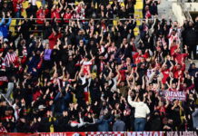 ΟΦΗ – Ολυμπιακός: Βροντερό «παρών» από τους οπαδούς των Πειραιωτών στο Παγκρήτιο