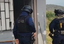 Μεγάλη επιχείρηση της ΕΛΑΣ σε Ασπρόπυργο και Μάνδρα: 9 συλλήψεις, ξηλώθηκαν 300 μέτρα καλώδια για ρευματοκλοπή