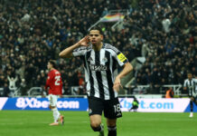 Νιούκαστλ – Μάντσεστερ Γιουνάιτεντ 2-1: «Χρυσή» αλλαγή ο Οσούλα και πρώτη ήττα των «κόκκινων διαβόλων» επί εποχής Κάρικ