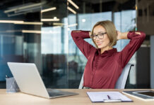 Γιατί ξαφνικά λίγο πριν από μια προθεσμία γινόμαστε εξαιρετικά παραγωγικοί;