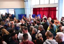 ΠΑΣΟΚ: Παράταση στις εκλογές για την ανάδειξη συνέδρων – Συμμετοχή άνω των 150.000 πολιτών δείχνουν τα πρώτα στοιχεία