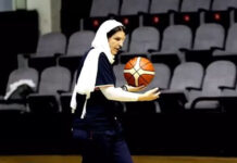 «Οι αθλήτριες της εθνικής Ιράν ελέγχονται από security και διορθώνονται» – Η Ελένη Καπογιάννη στο MEGA για την διαμονή της στο Ιράν