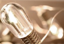 ΔΕΔΔΗΕ: Πότε αρχίζει το θερινό ωράριο μειωμένης τιμολόγησης