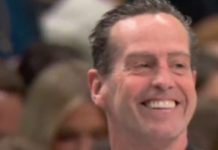 Απίθανο blooper στο NBA: Οι διαιτητές έδωσαν την μπάλα σε λάθος ομάδα και αυτή επιτέθηκε στο δικό της καλάθι