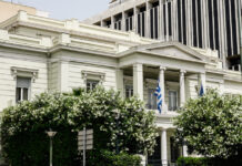 Το υπουργείο Εξωτερικών Ελλάδας καταδικάζει την απαγόρευση εισόδου του Λατίνου Πατριάρχη στον Πανάγιο Τάφο