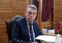 ΟΠΕΚΕΠΕ: «Θεωρώ τον πρωθυπουργό φίλο μου, έχω υποστεί δολοφονία χαρακτήρα» κατέθεσε ο Γρηγόρης Βάρρας