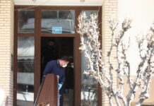 Θρίλερ στου Ζωγράφου: Μητέρα και κόρη βρέθηκαν νεκρές σε σφραγισμένο δωμάτιο – Προσήχθη ο γιος