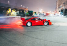 Lewis Hamilton: Tokyo Drift με μια Ferrari και την Kim Kardashian δίπλα του. It's official