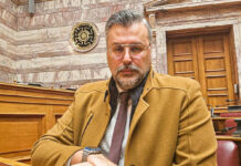 Γιάννης Καλλιάνος: Η πιο δύσκολη στιγμή της ζωής του. Πώς είπε στη μητέρα του ότι πέθανε ο πατέρας του