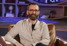 Άγγελος Μπράτης: Η φράση κλειδί για τον γάμο της Ηλιάνας Παπαγεωργίου και τα παπούτσια που θεωρεί τα πιο κακόγουστα