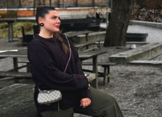 Δανάη Μπάρκα: Το βίντεο με την… πετσούλα μετά τη νηστεία είναι ό,τι πιο relatable θα δεις!