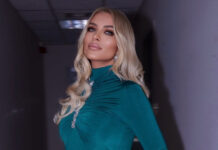 Κατερίνα Καινούργιου: Αρκούδοι, ροζ κεράσματα και πλημμύρα από λουλούδια στο δωμάτιό της – Το πρώτο βίντεο από το μαιευτήριο