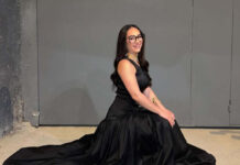 Klavdia: Τέλος στο μυστήριο! Δείχνει για πρώτη φορά το πρόσωπο του συντρόφου της με φόντο το Λονδίνο!