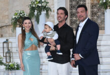 Νίκος Οικονομόπουλος: Θα «λιώσεις» με τις τρυφερές αγκαλιές και τα δώρα που έκανε στο βαφτιστήρι του