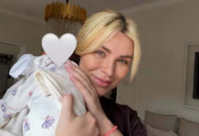 Κατερίνα Καινούργιου: Η μικρή Ξένια έγινε 2 εβδομάδων και το γιόρτασε με ένα γλυκό story