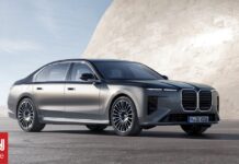 H πολυτελής σειρά 7 της BMW εξελίχθηκε στοχευμένα και χωρίς υπερβολές